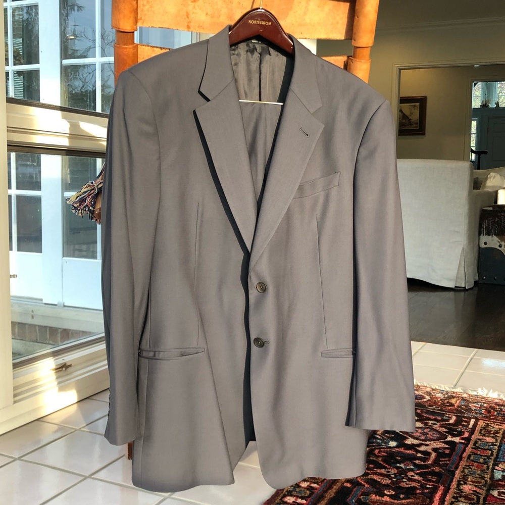 ARMANI Men’s Suit